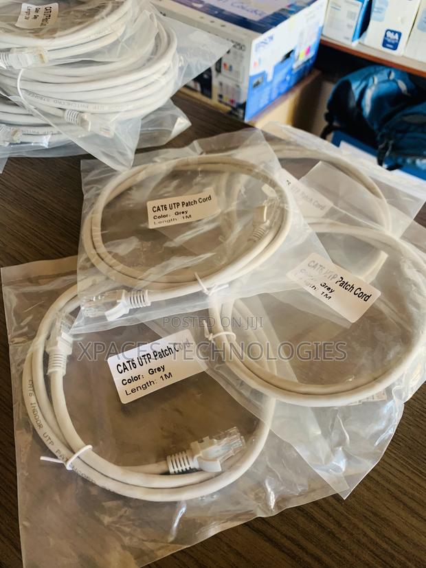 1 Meter Utp Cat6 Patch Cord Cable Original · Photo 3