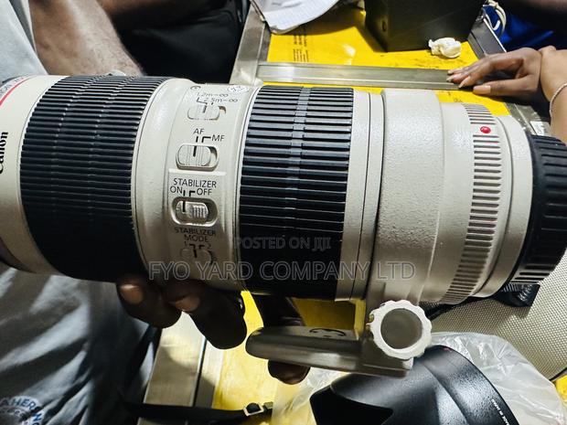 New Looking Canon 200-700mm Ii Usm F 2.8 Is