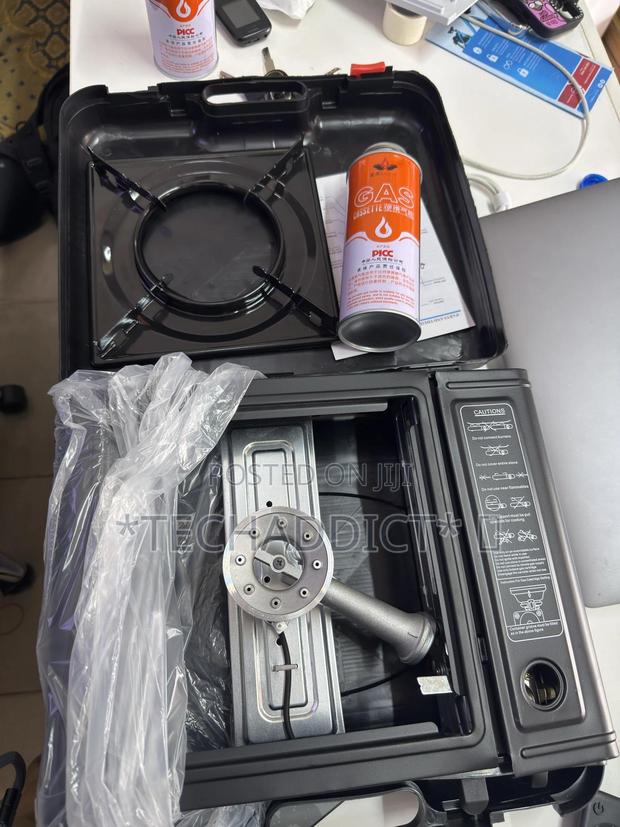 Portable Gas Stove With Two Gas Cans photo 4