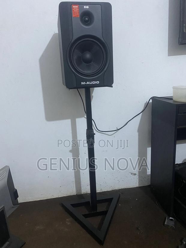 Bx8d2 Bluetooth Studio Monitors + Monitor Stand photo 8
