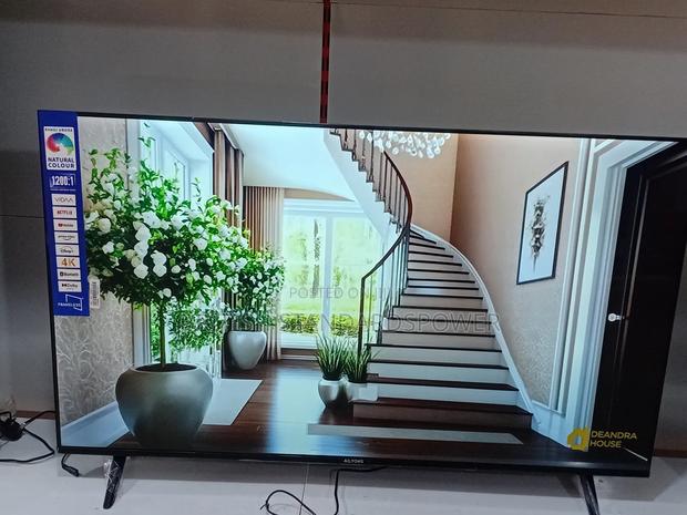 Bright Clear Picture Ailyons 55” Tv · Photo 4