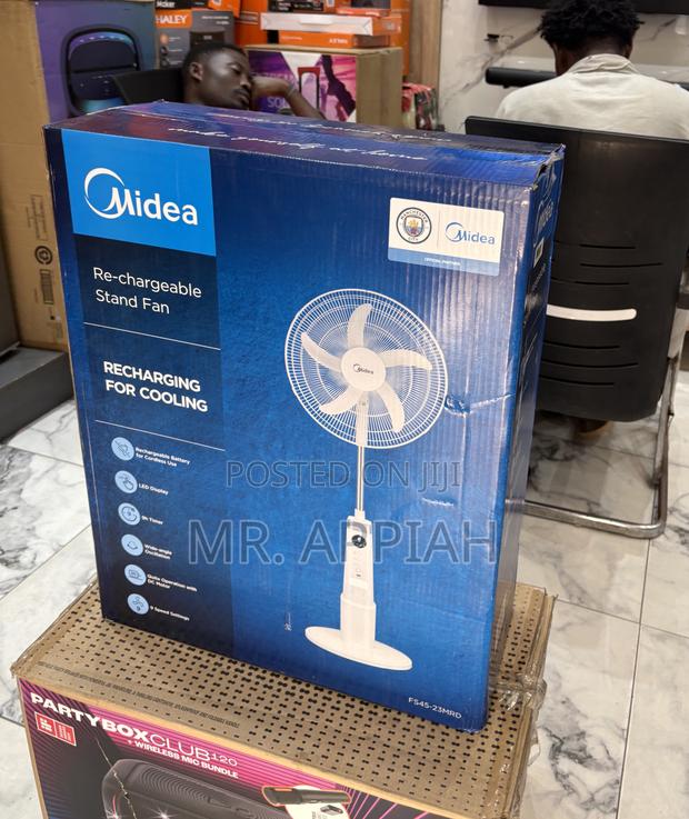 Get Affordable Midea 18” Standing Fan(White)