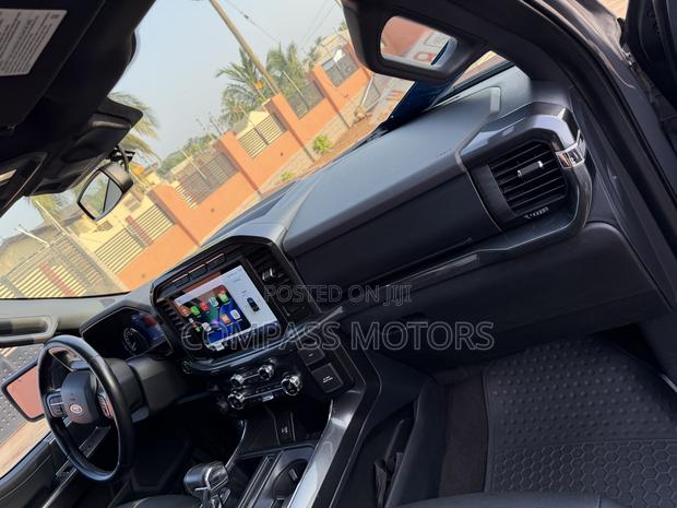 Ford F-150 XLT 2021 Gray