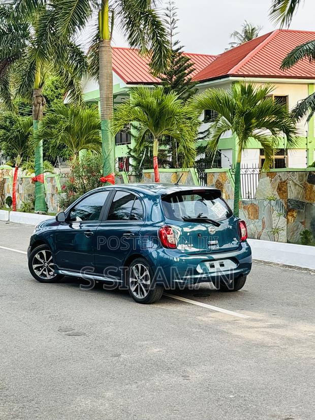 Nissan Micra 2014 Blue