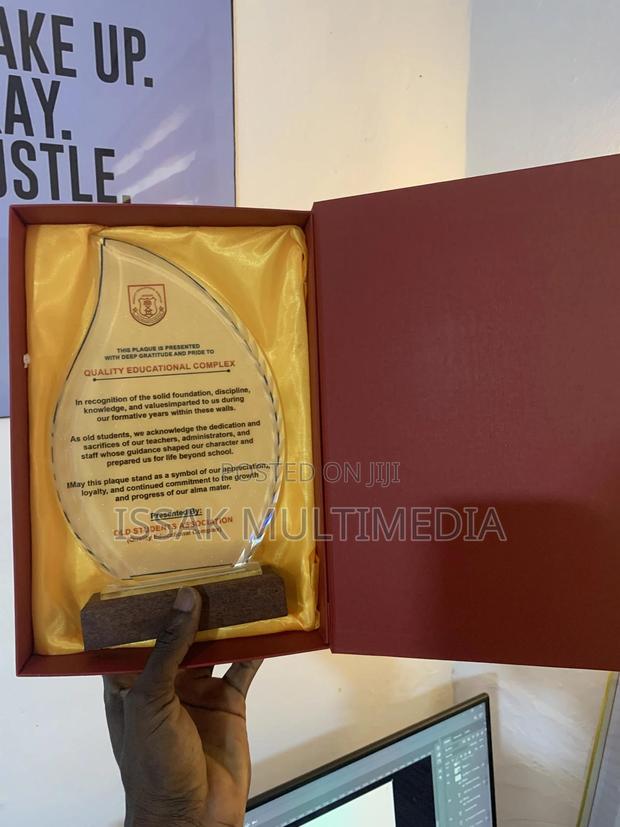 Award Plaque · Photo 2