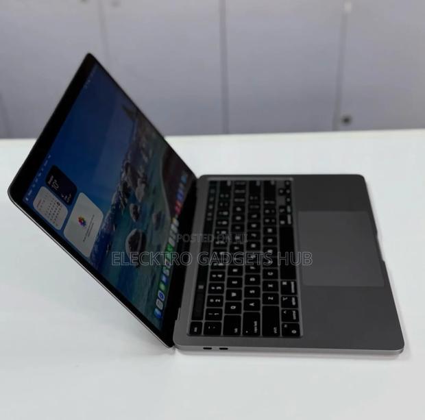 Laptop Apple MacBook Pro 2020 8GB Apple M1 SSD 512GB photo 4
