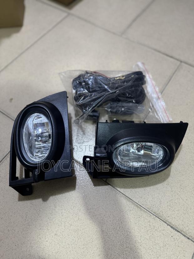 Honda Civic 2006 to 2008 Fog Light With Bulb photo 2