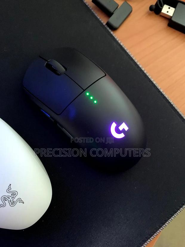 Logitech G Pro X Superlight Wireless Gaming Mouse photo 3
