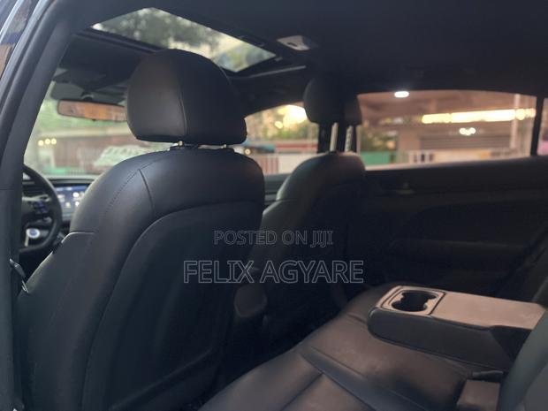 Hyundai Elantra Sport Sedan FWD (1.6L 4cyl 6M) 2017 Black