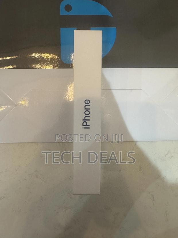New Apple iPhone 17 Pro 256 GB Blue photo 2