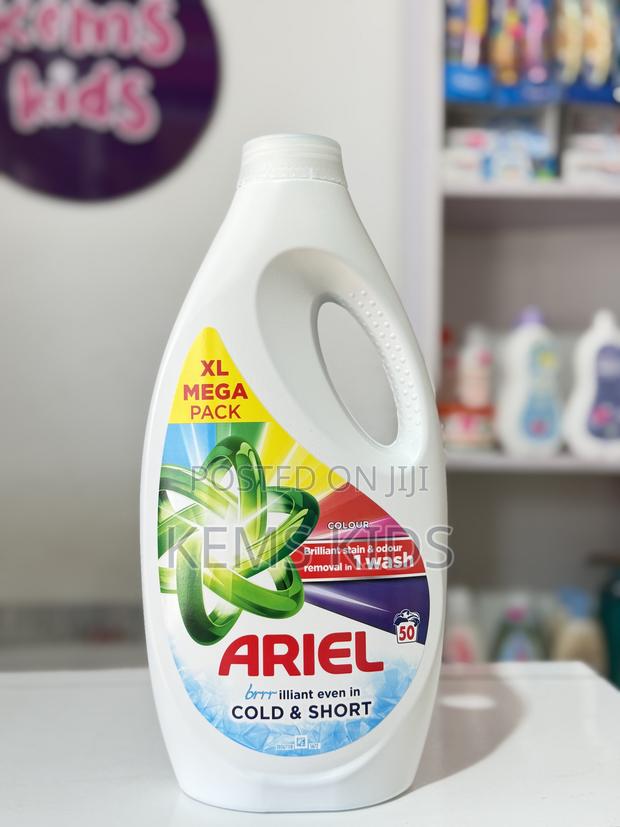 Ariel Liquid Detergent · Photo 2