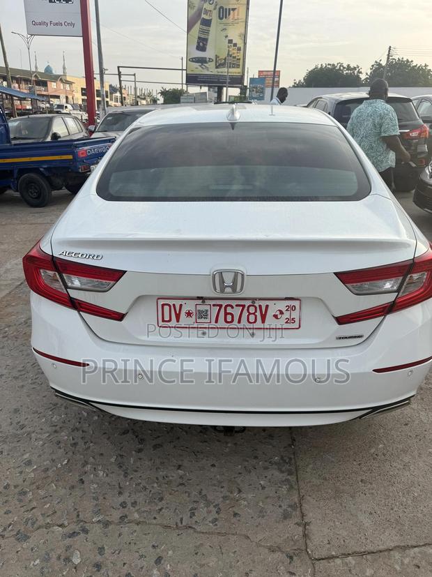Honda Accord 2021 White