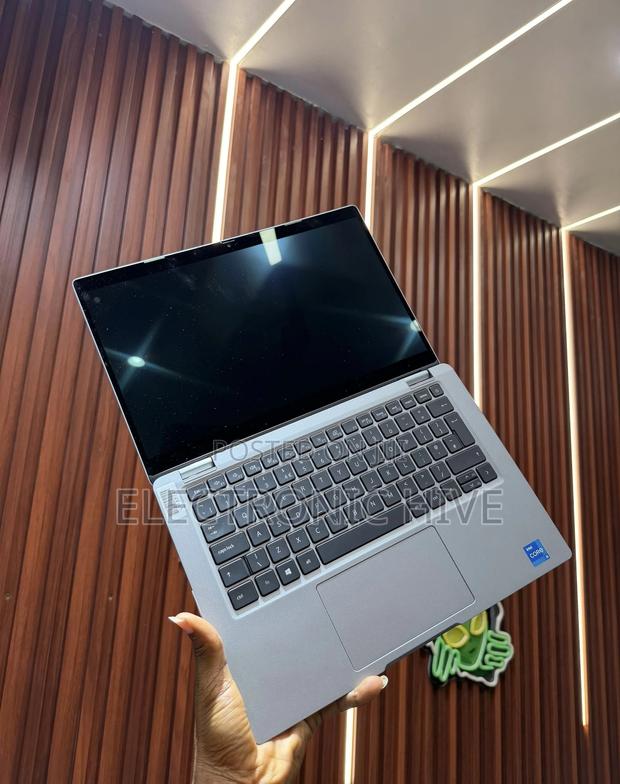 Laptop Dell Latitude 5320 8GB Intel Core I5 SSD 256GB