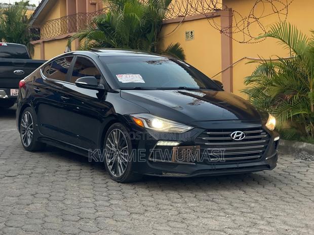Hyundai Elantra 2018 Black