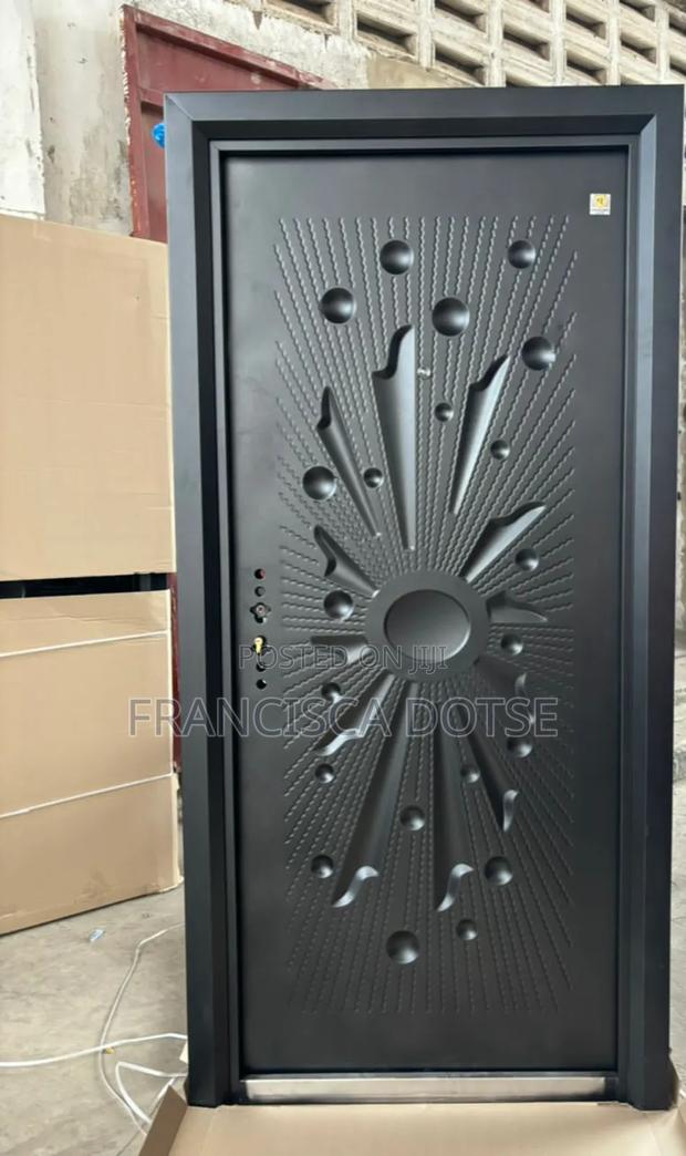Paladin Single Security China Door photo 2