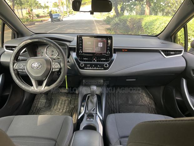 Toyota Corolla 2021 Black photo 8