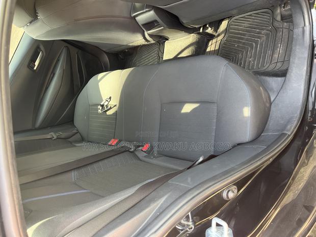 Toyota Corolla 2021 Black photo 5