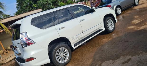 Lexus GX 460 Luxury 2018 White