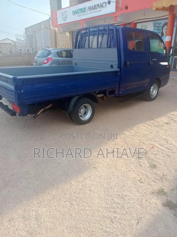 Hyundai Porter Ii 2005 Blue photo 5