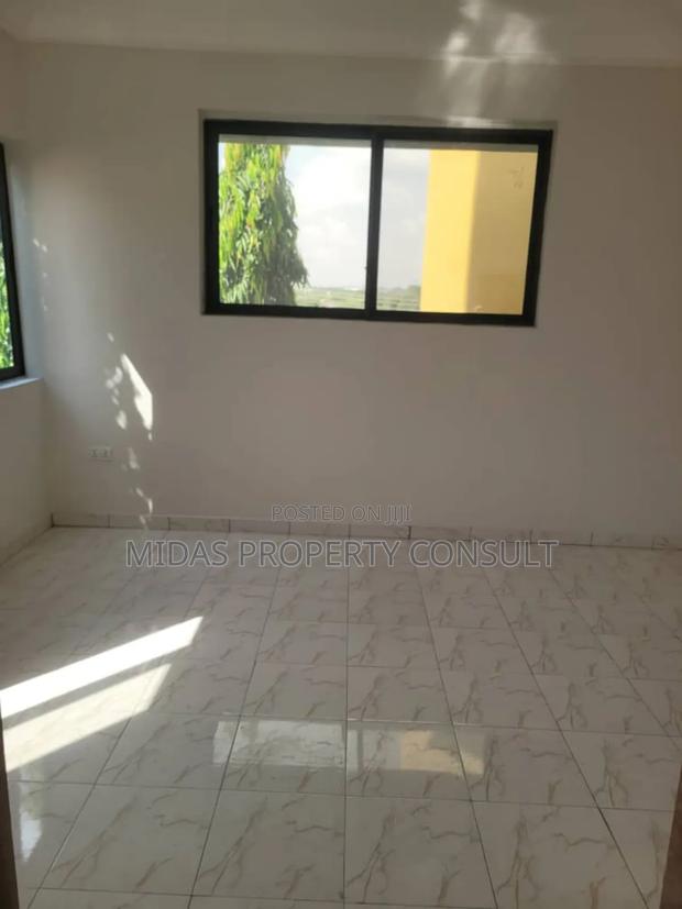 2bdrm Apartment in Burma Hills, Tseaddo for rent photo 12