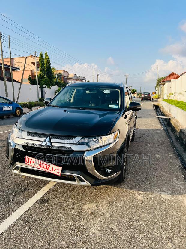 Mitsubishi Outlander 2019 Black
