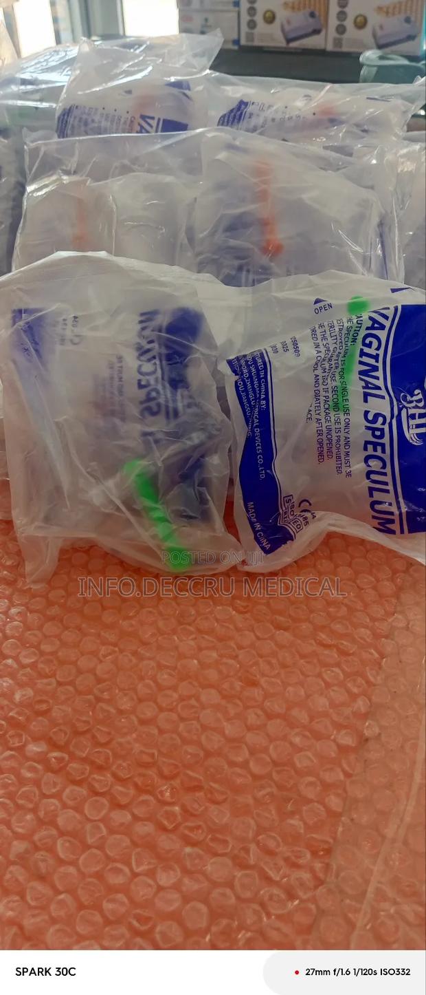 Disposable Vaginal Speculum All Sizes · Photo 4