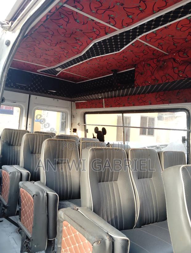Mercedes-Benz Sprinter 2001 White photo 5
