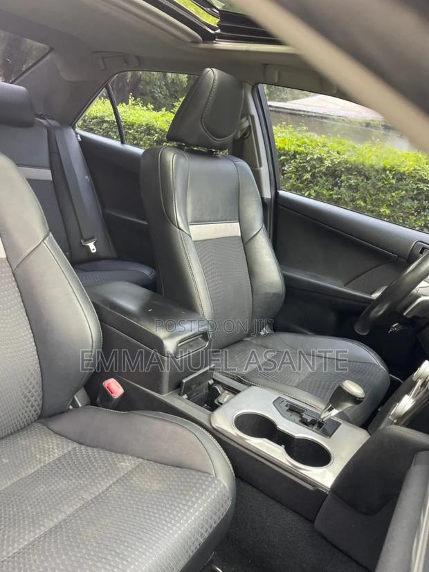 Toyota Camry SE Sport 4dr Sedan w/Prod. End 11/13 (2.5L 4cyl 6A) 2014