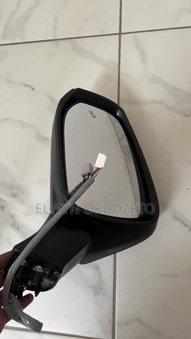 2020 Rav4 Sside Mirror photo 2