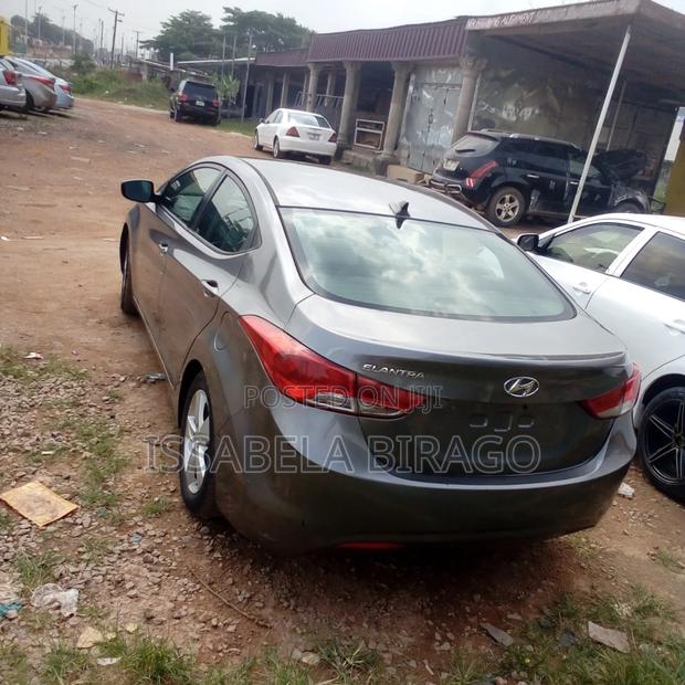 Hyundai Elantra 2013 Gray