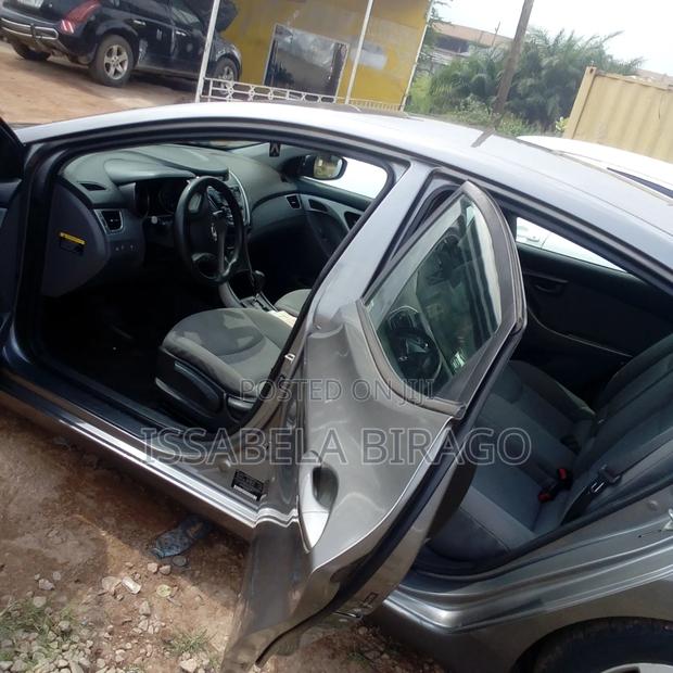 Hyundai Elantra 2013 Gray