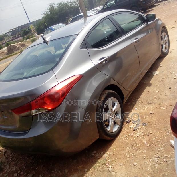 Hyundai Elantra 2013 Gray