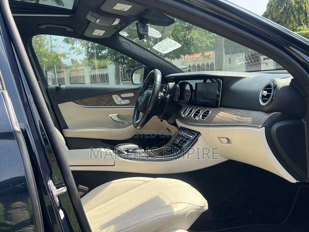 Mercedes-Benz E300 4Matic AWD Sedan (2.0L 4cyl 9A) 2017 Green