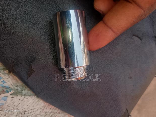 Quality Chrome Pull Out photo 2