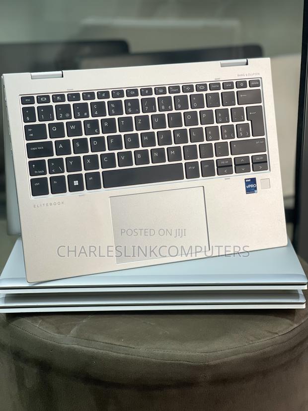 Laptop HP Elite X360 830 G10 16GB Intel Core I5 SSD 512GB photo 2