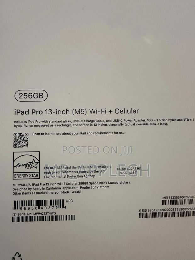 New Apple iPad Pro 13 (2025) 256 GB Black photo 3