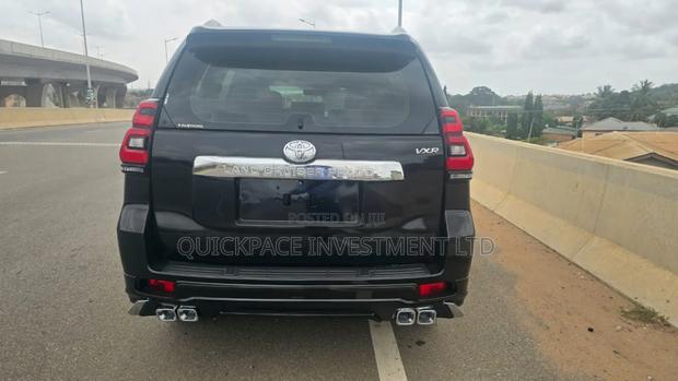 Toyota Land Cruiser Prado 2.7 VVT-i 2016 Black