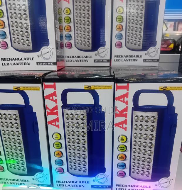 Akai Rechargeable Led Emergency Light With Usb Output photo 2