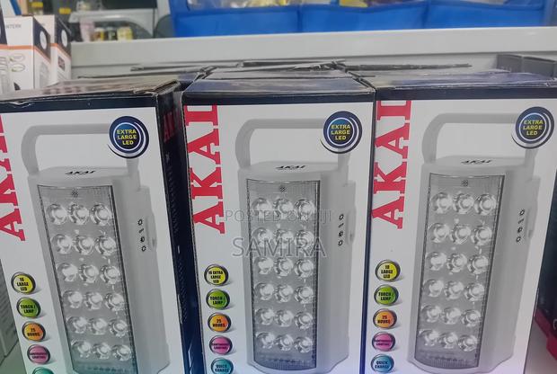 Akai Rechargeable Led Emergency Light With Usb Output photo 3