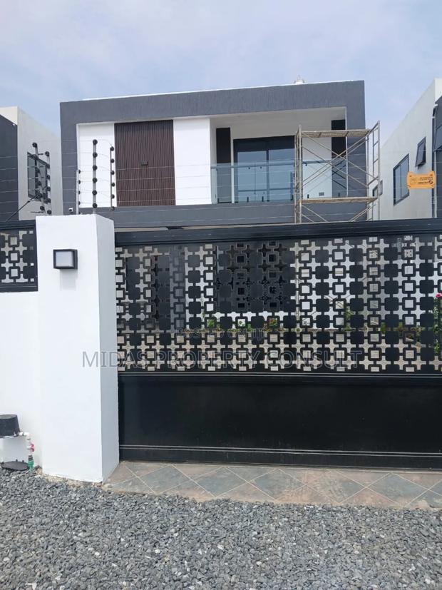 4bdrm House in East Airport, Manet Junction for sale photo 2