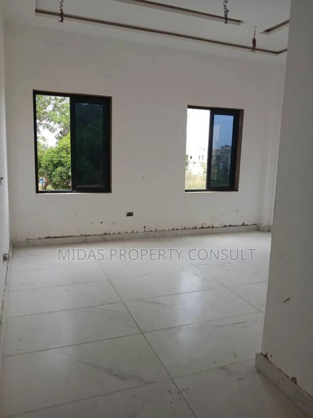 4bdrm House in East Airport, Manet Junction for sale photo 8