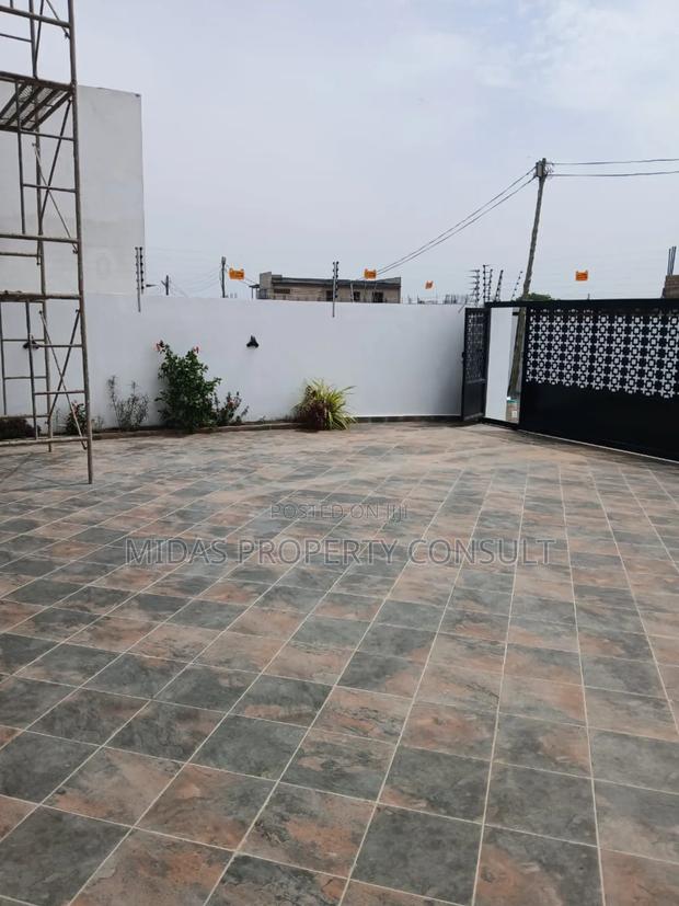 4bdrm House in East Airport, Manet Junction for sale photo 11