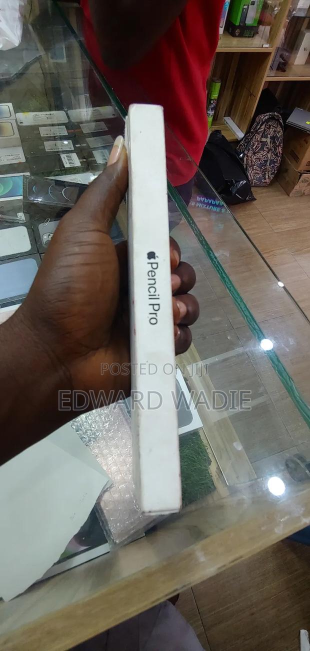 Apple Pencile photo 3