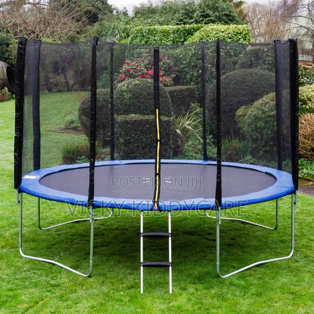 Trampoline Ten Ft