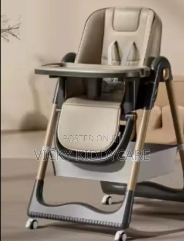 Baby Highchair photo 2