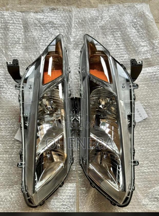 Honda Civic 2012 Headlight