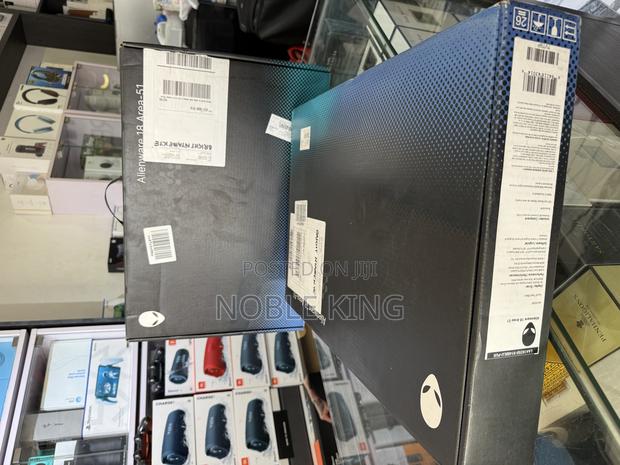 New Laptop Dell Alienware 18 Area-51 32GB Intel Core Ultra 9 SSD 1T photo 4