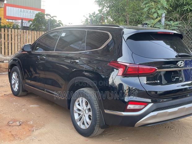 Hyundai Santa Fe 2019 Black