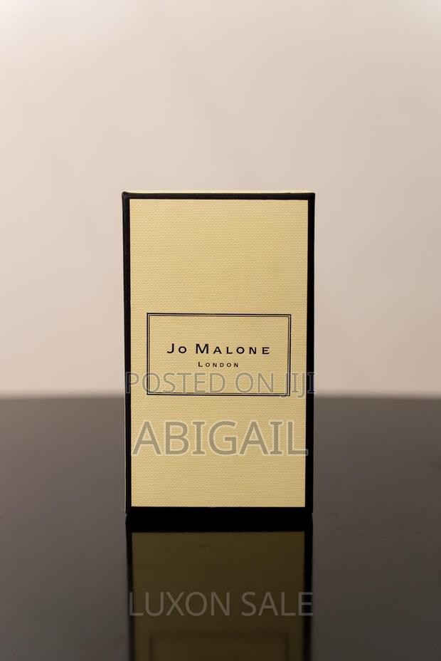 Jo Malone London - English Pear and Freesia Cologne · Photo 4