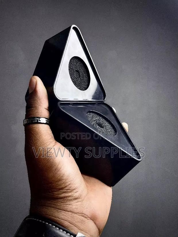 Cube / Triangular Shaped Interview Microphone Flag Station Logo Box photo 3